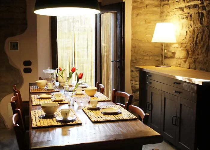 Ca' Nobili - Charming Casa de Férias Vetto